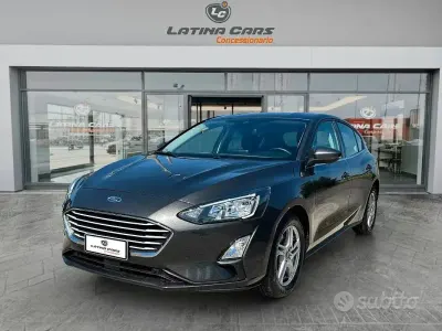 Usata Ford Focus ST-Line 125 CV (91 kW) 2021 Grigio Berlina