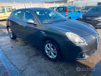 Usata Alfa Romeo Giulietta 170 CV (125 kW) 2010 Grigio Utilitaria