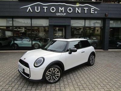 Begagnad Mini Cooper 114 kW (156 HK) 2025 Vit Halvkombi