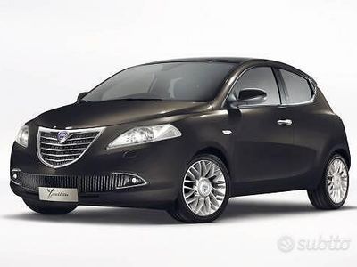 Usata Lancia Ypsilon Gold 86 CV (63 kW) 2013 Bianco Utilitaria