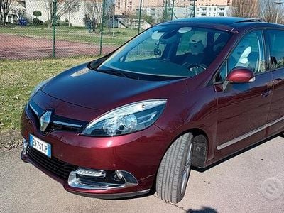 Usata Renault Scénic III XMOD 110 CV (80 kW) 2012 Monovolume