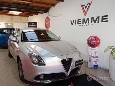 Usata Alfa Romeo Giulietta Super 120 CV (88 kW) 2016 Grigio Utilitaria