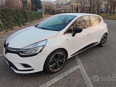 Usata Renault Clio IV Intens 90 CV (66 kW) 2018 Bianco Berlina
