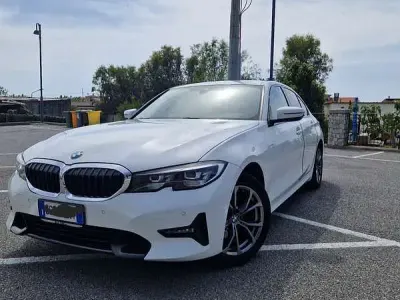 Usata BMW 318 M Sport 150 CV (110 kW) 2020 Bianco Berlina