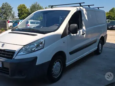 Usata Peugeot Expert 128 CV (94 kW) 2014 Bianco Furgone