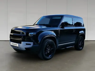 Usata Land Rover Defender S 200 CV (147 kW) 2024 Santorini black SUV