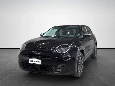 Usata Fiat 600 101 CV (74 kW) 2024 Nero SUV