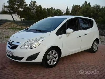 Usata Opel Meriva 95 CV (69 kW) 2010 Bianco Monovolume