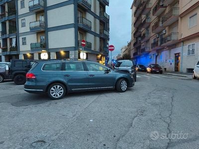 Usata VW Passat 140 CV (102 kW) 2012 Berlina