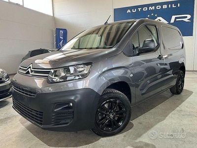 Usata Citroën Berlingo 131 CV (96 kW) 2021 Grigio scuro Monovolume