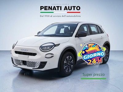 Nuova Fiat 600 100 CV (73 kW) 2025 Bianco SUV