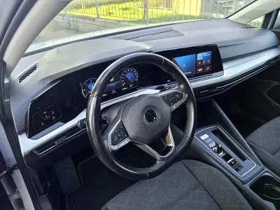Usata VW Golf VIII Highline 116 CV (85 kW) 2022 Station wagon