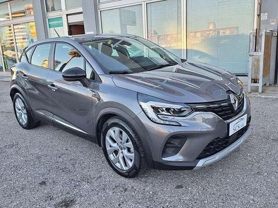 Usata Renault Captur Business 116 CV (85 kW) 2021 Grigio SUV