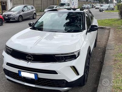 Usata Opel Mokka Elegance 101 CV (74 kW) 2023 Bianco SUV