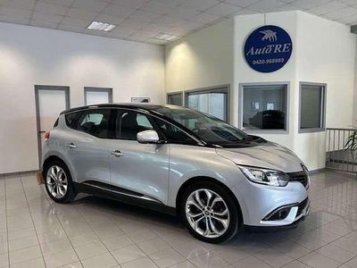 Usata Renault Scénic IV Zen 110 CV (80 kW) 2018 Argento Monovolume