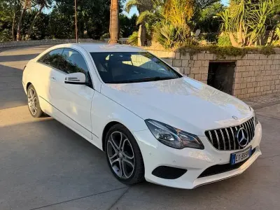 Usata Mercedes E220 204 CV (150 kW) 2014 Bianco Coupé