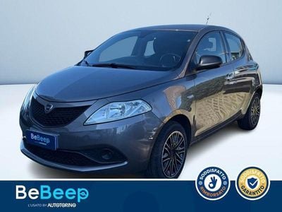 Usata Lancia Ypsilon Gold 69 CV (50 kW) 2019 Oro Utilitaria