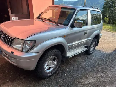 Usata Toyota Land Cruiser 163 CV (119 kW) 2002 Grigio SUV