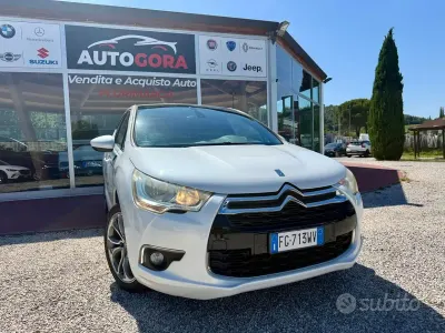 Usata DS Automobiles DS4 Chic 111 CV (81 kW) 2011 Bianco Berlina