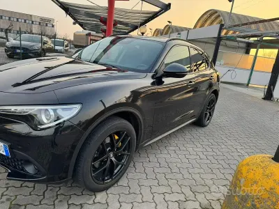 Usata Alfa Romeo Stelvio 210 CV (154 kW) 2019 Nero SUV