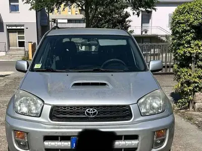 Usata Toyota RAV4 116 CV (85 kW) 2003 Grigio SUV