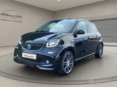 Usata Smart ForFour Brabus 109 CV (80 kW) 2017 Nero Utilitaria