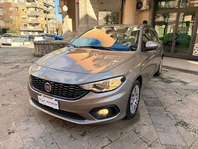 Oro Usata 2016 Fiat Tipo S Berlina | 7800 € (Buon prezzo)