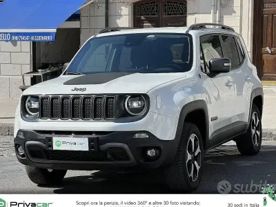 Usata Jeep Renegade Trailhawk 170 CV (125 kW) 2019 Bianco SUV