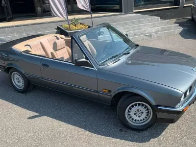 Usata BMW 320 Cabriolet Efficient Dynamics 129 CV (94 kW) 1987 Grigio Cabrio