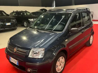 Usata Fiat Panda Dynamic 59 CV (43 kW) 2009 Blu Utilitaria