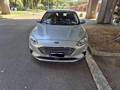 Usata Ford Focus 95 CV (69 kW) 2020 Argento Berlina