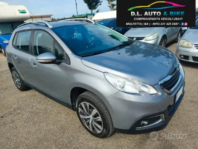 Usata Peugeot 2008 Active 82 CV (60 kW) 2016 Grigio SUV