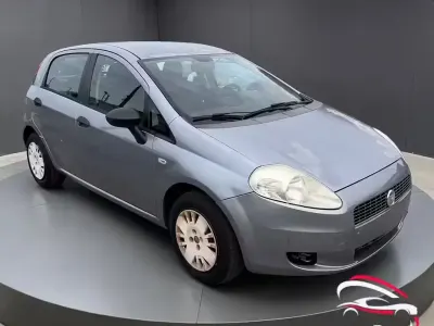 Usata Fiat Grande Punto Active 65 CV (47 kW) 2008 Blu Utilitaria
