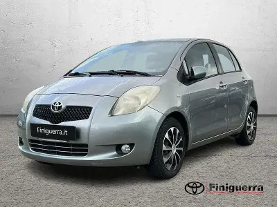 Begagnad Toyota Yaris Sol 87 HK (63 kW) 2007 Other Halvkombi