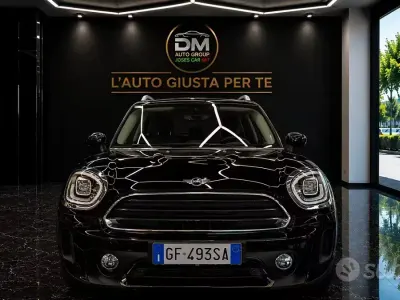 Usata Mini Countryman Business 116 CV (85 kW) 2021 Nero SUV