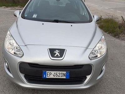 Usata Peugeot 308 91 CV (66 kW) 2013 Grigio Berlina