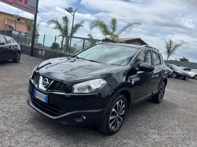 Usado Nissan Qashqai N-TEC 110 HP (80 kW) 2013 Preto SUV