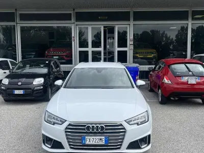 Usata Audi A4 S-Line 150 CV (110 kW) 2019 Other Station wagon