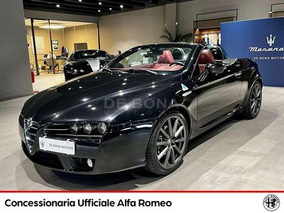 Begagnad Alfa Romeo Spider 185 HK (136 kW) 2007 Svart Cab