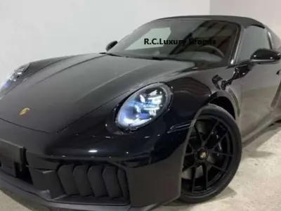 Usata Porsche 911 541 CV (397 kW) 2026 Profondo Cabrio