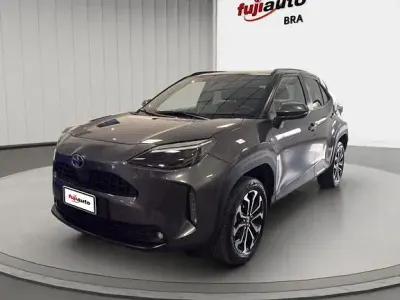 Usata Toyota Yaris Cross Trend 116 CV (85 kW) 2023 Grigio SUV