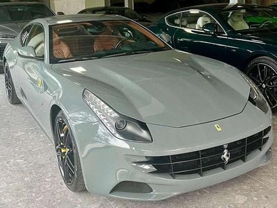 Usata Ferrari FF 661 CV (486 kW) 2012 Grigio Station wagon