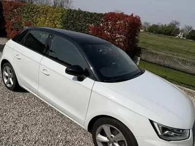 Usata Audi A1 Sportback 116 CV (85 kW) 2015 Bianco Utilitaria