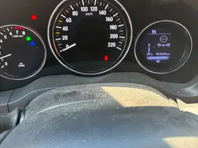 Usata Honda HR-V Comfort 131 CV (96 kW) 2017 Argento SUV