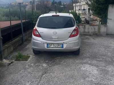 Usata Opel Corsa 90 CV (66 kW) 2009 Grigio Utilitaria