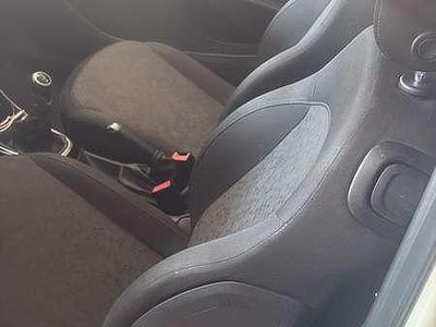 Usata Opel Adam 69 CV (50 kW) 2016 Bianco Utilitaria