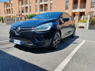 Usata Renault Clio IV Zen 90 CV (66 kW) 2019 Nero Berlina