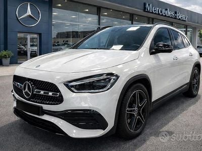 Usata Mercedes GLA200 Premium 150 CV (110 kW) 2022 Bianco SUV