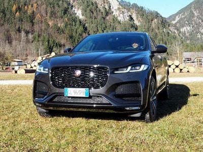 Usata Jaguar F-Pace R-Dynamic 163 CV (119 kW) 2022 Grigio SUV