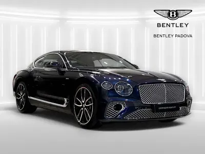 Usata Bentley Continental GT 549 CV (403 kW) 2024 Dark sapphire Coupé